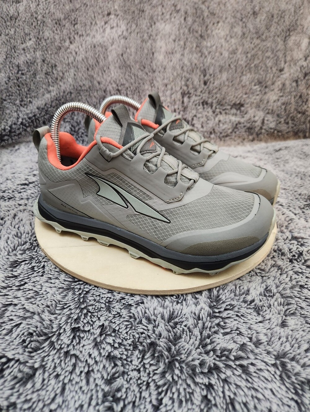 Altra Lone Peak All-WTHR Women's Size 7.5 Trail Running Shoes Gray Coral